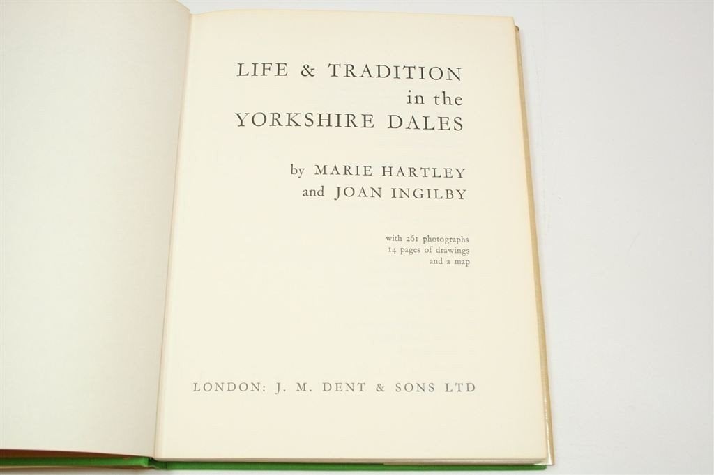 Life & Tradition in the Yorkshire Dales — Volkskunde, Ophalen of Verzenden, Gelezen, Europa