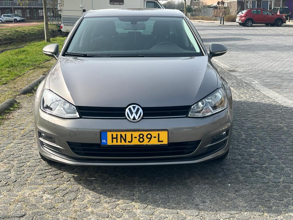 Volkswagen Golf 1.2 TSI 77KW 5D DSG 2013 Grijs, 4 cilinders, 620 kg, 1151 kg, 1300 kg