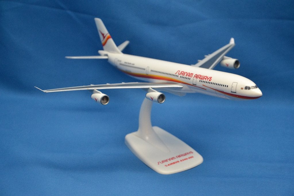 Airbus A340-300 Surinam Airways (nieuw), Schaalmodel, ., Nieuw, Ophalen of Verzenden