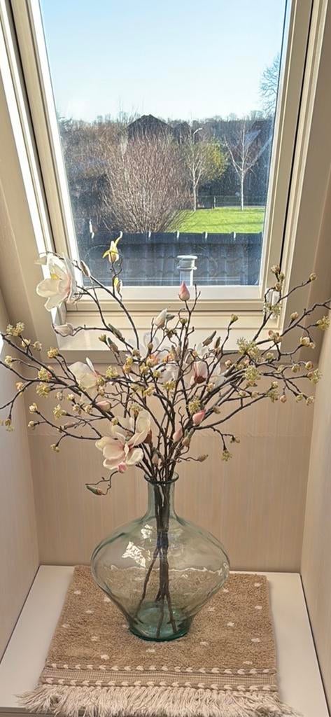 Kunstbloemen met vaas, Ophalen of Verzenden, Zo goed als nieuw