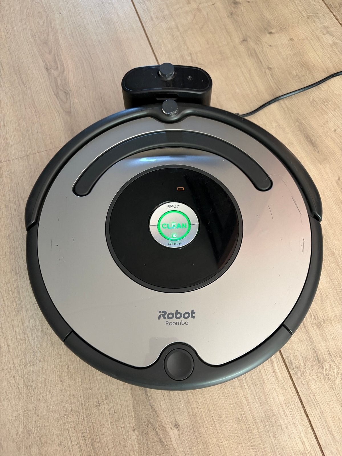 iRobot Roomba Robotstofzuiger type 615 - Goede staat, Gebruikt, IRobot, Robotstofzuiger, Reservoir