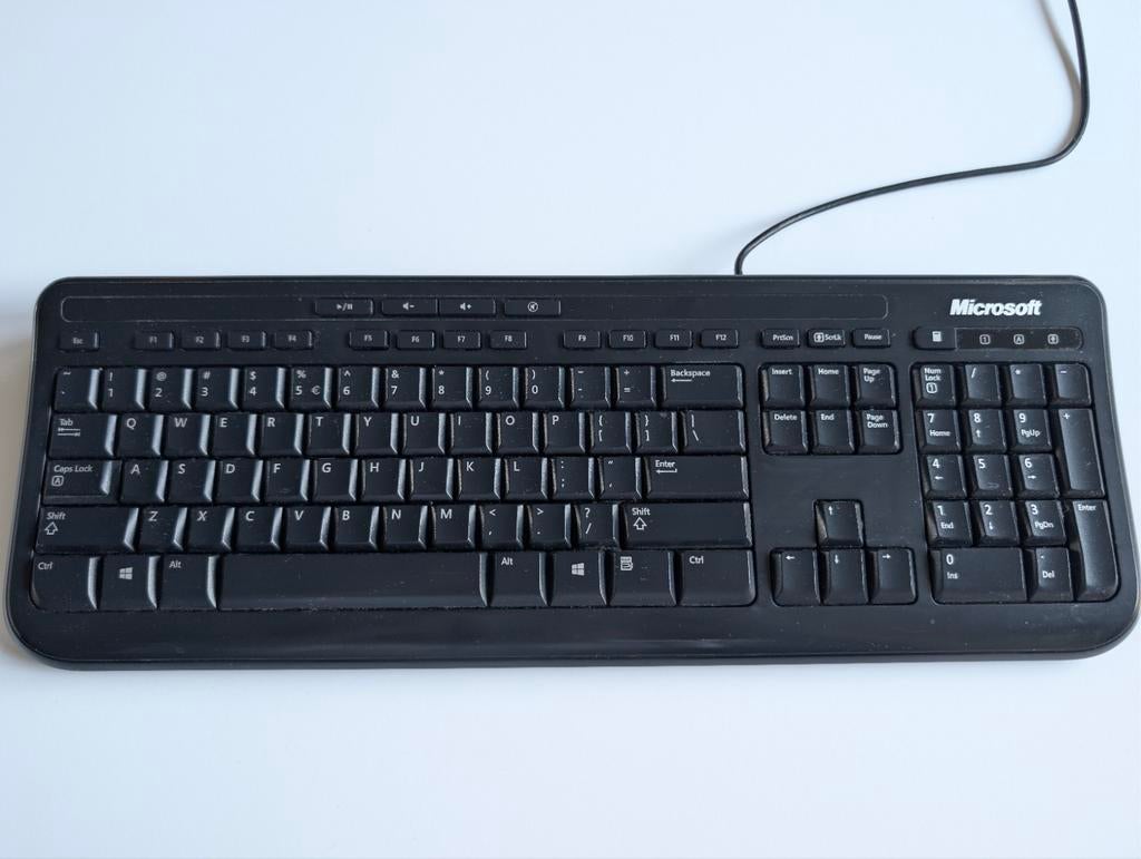 Microsoft bedraad toetsenbord - QWERTY - Zwart, Ophalen, Gebruikt, Multimediatoetsen, Qwerty