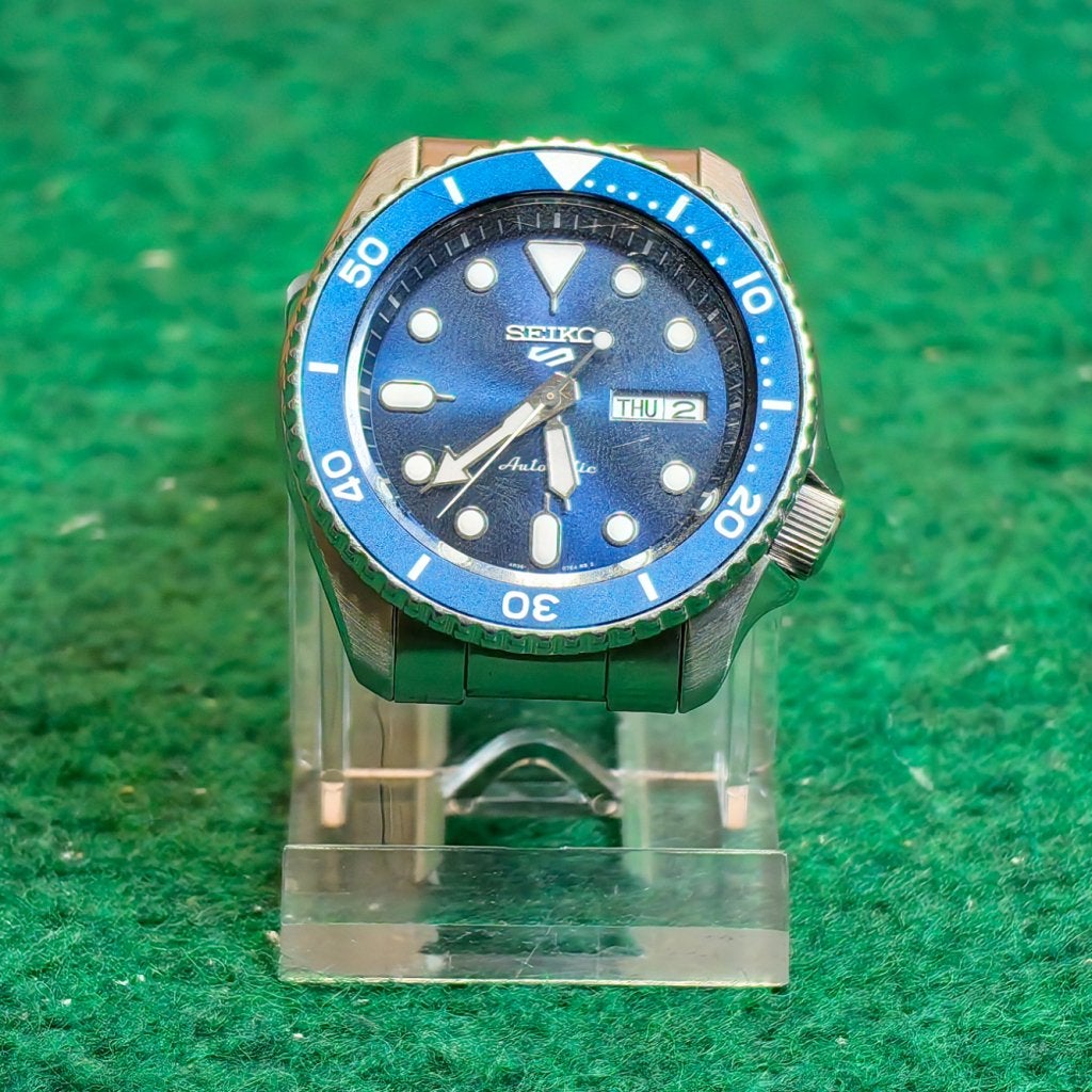 Seiko 5 Sports SRPD51K1 Herenhorloge - In Nette Staat, Seiko, Zo goed als nieuw, Support@seiko.com, 5-11, Akasaka 2-chome
Minato-ku, Tokyo 107-0052
Japan