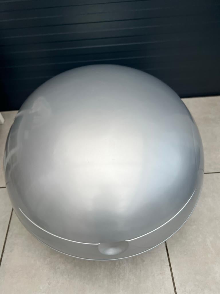 Peter Ghyczy 'Garden Egg' Stoel (Re-editie 1998), Ophalen