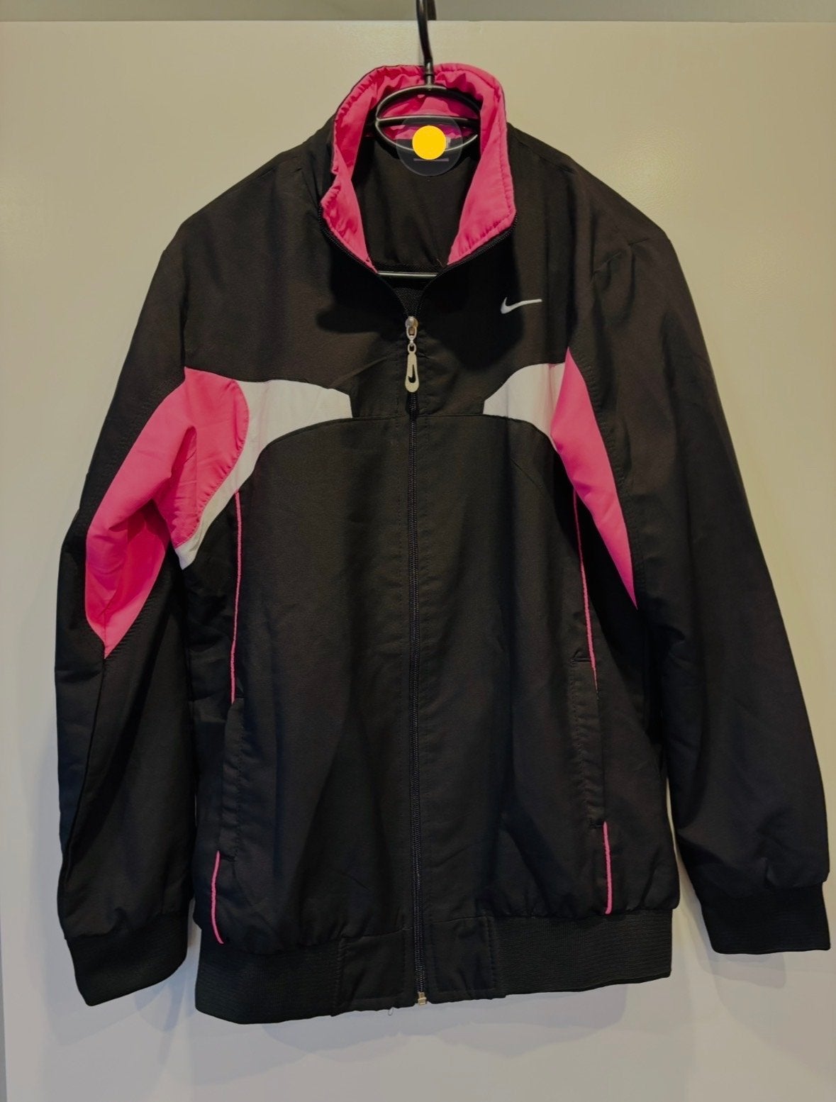 Nike trainingspak - nooit gedragen - Maat L, Kleding | Dames, Zwart, Nieuw, Ophalen of Verzenden, Maat 42/44 (L)