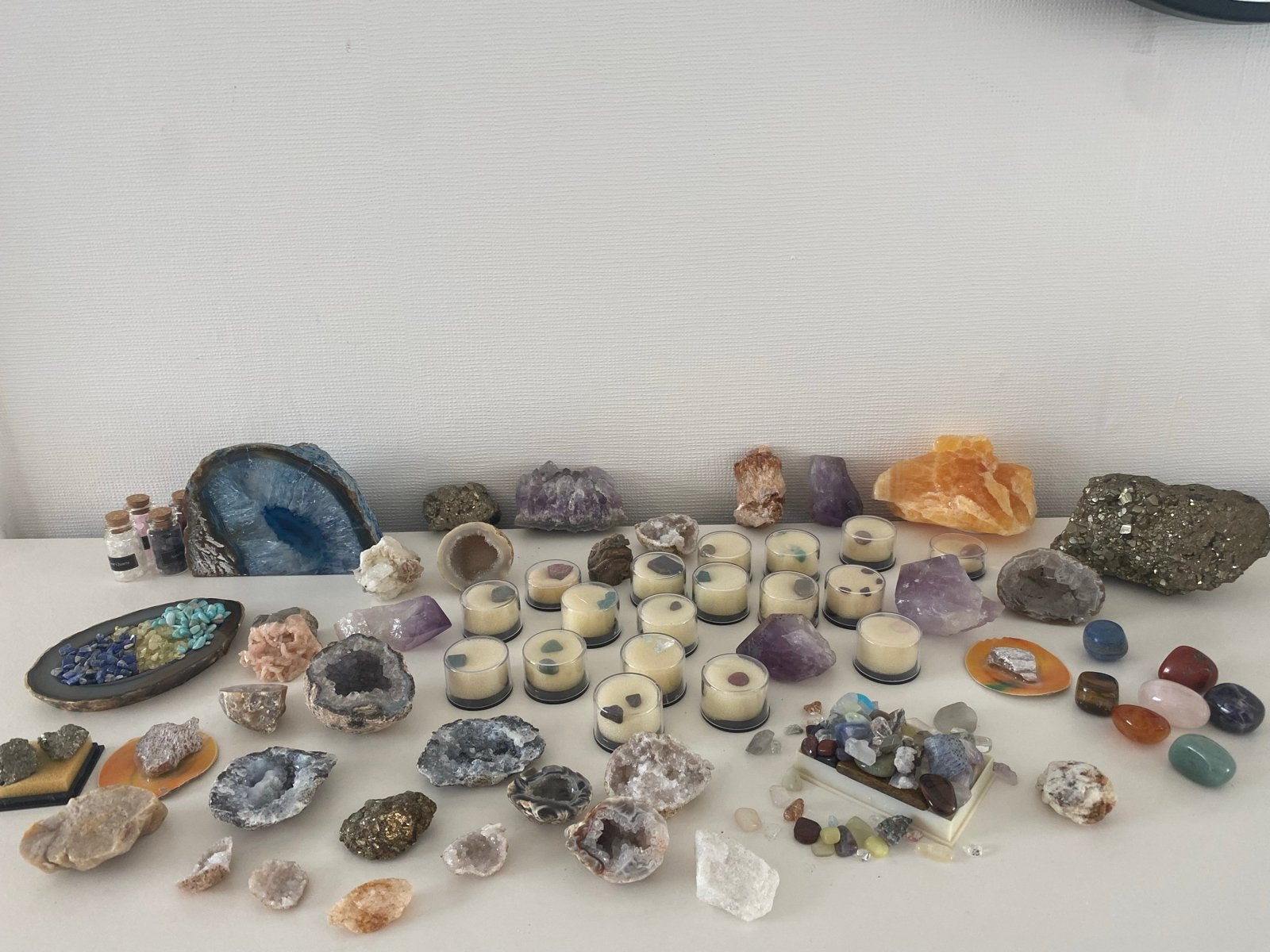 Grote collectie mineralen, edelstenen en theelichtjes, Ophalen of Verzenden, Gebruikt