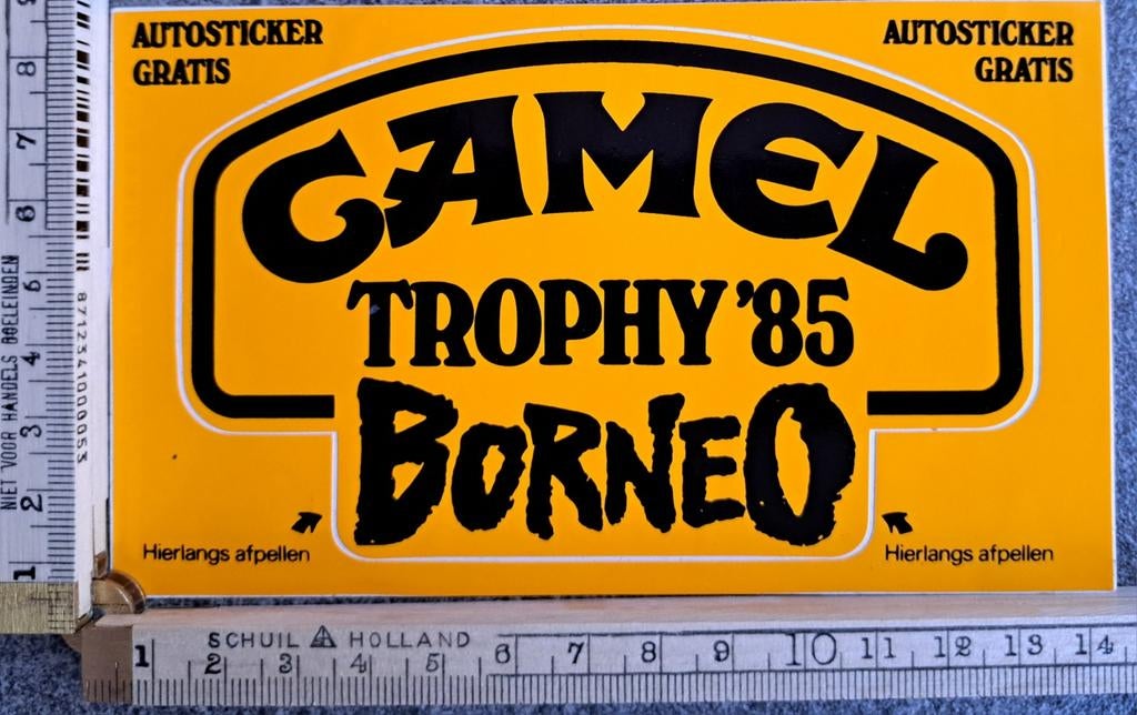 Vintage autosticker Camel Trophy 85 Borneo logo garage, Ophalen of Verzenden, Zo goed als nieuw
