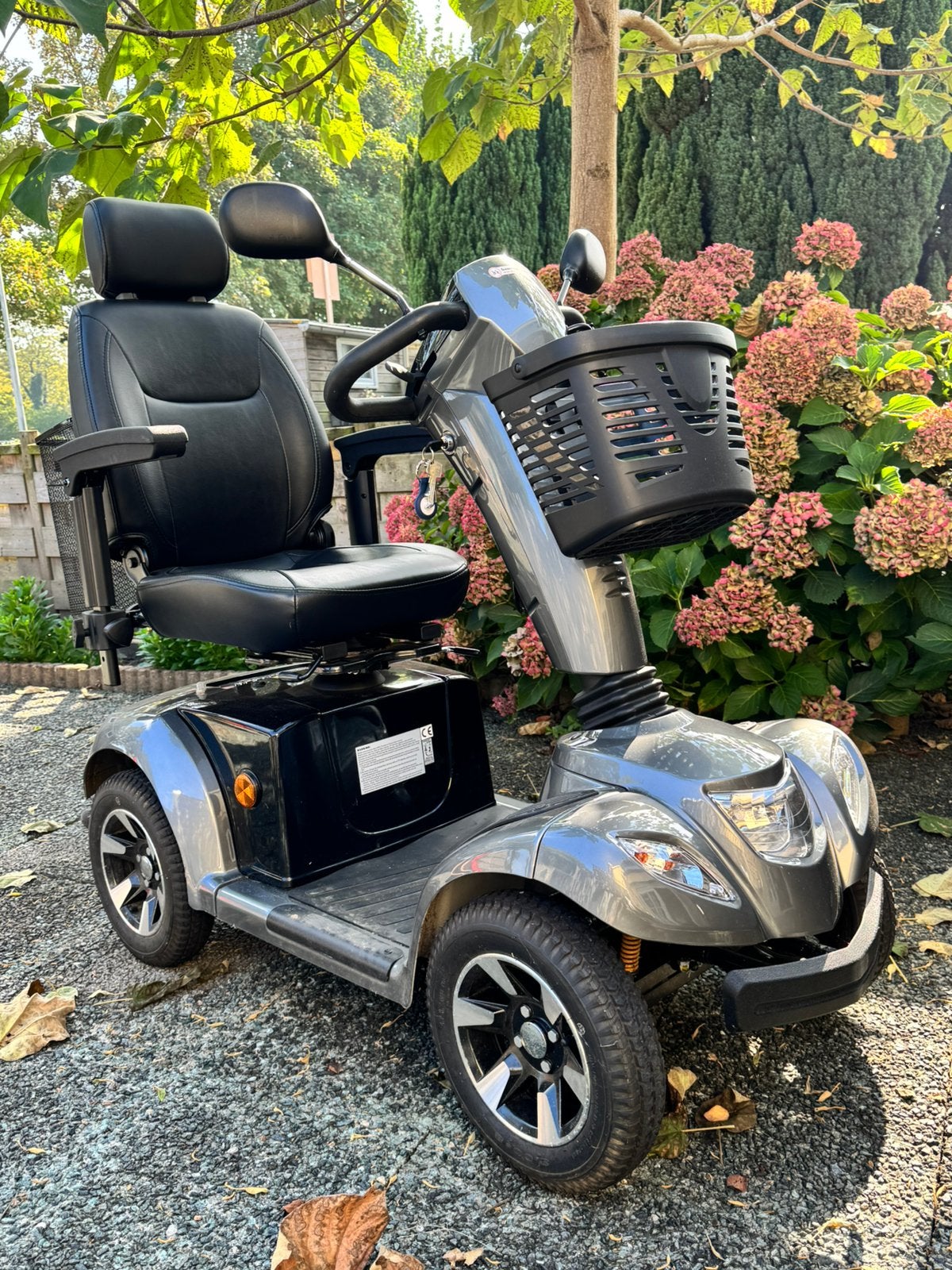 Scootmobiel, Ophalen, Zo goed als nieuw, 16 km/u of meer