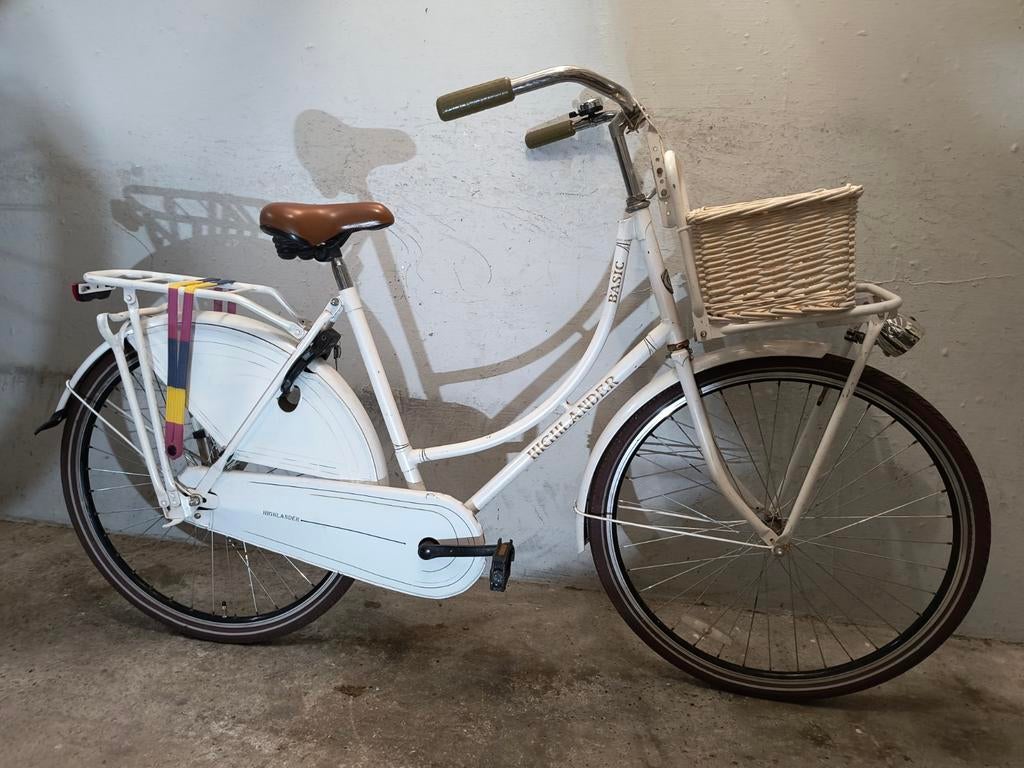 Damesfiets meidenfiets omafiets 28innch Highlander, Fietsen en Brommers, Fietsen | Meisjes, 26 inch of meer, Terugtraprem, Ophalen
