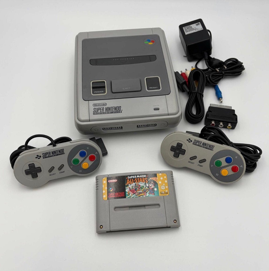 Super Nintendo Console inclusief 2 controllers en  Mario, Spelcomputers en Games, Spelcomputers | Nintendo Super NES, Nintendo