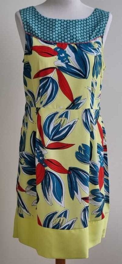 Steps gele jurk met bloemenprints mt. 40, Kleding | Dames, Jurken, Zo goed als nieuw, Maat 38/40 (M), Geel, Boven de knie, Ophalen of Verzenden