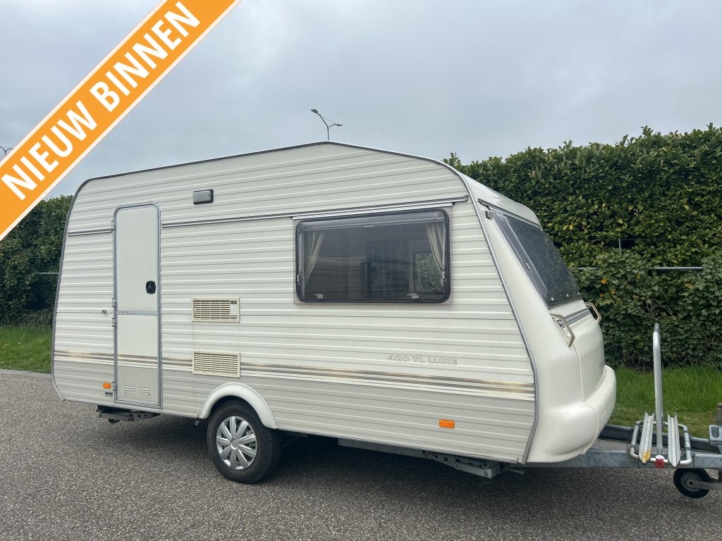 Avento Premier 420 TLH CASSETTE TOILET, VOORTENT, Standaardzit, Schokbreker, Bedrijf, Niet ingevuld