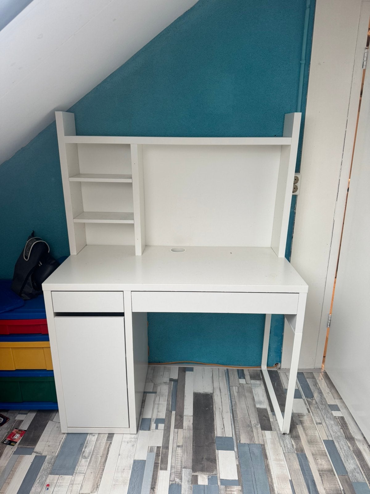 Bureau van IKEA, Huis en Inrichting, Bureaus, Ophalen, Gebruikt