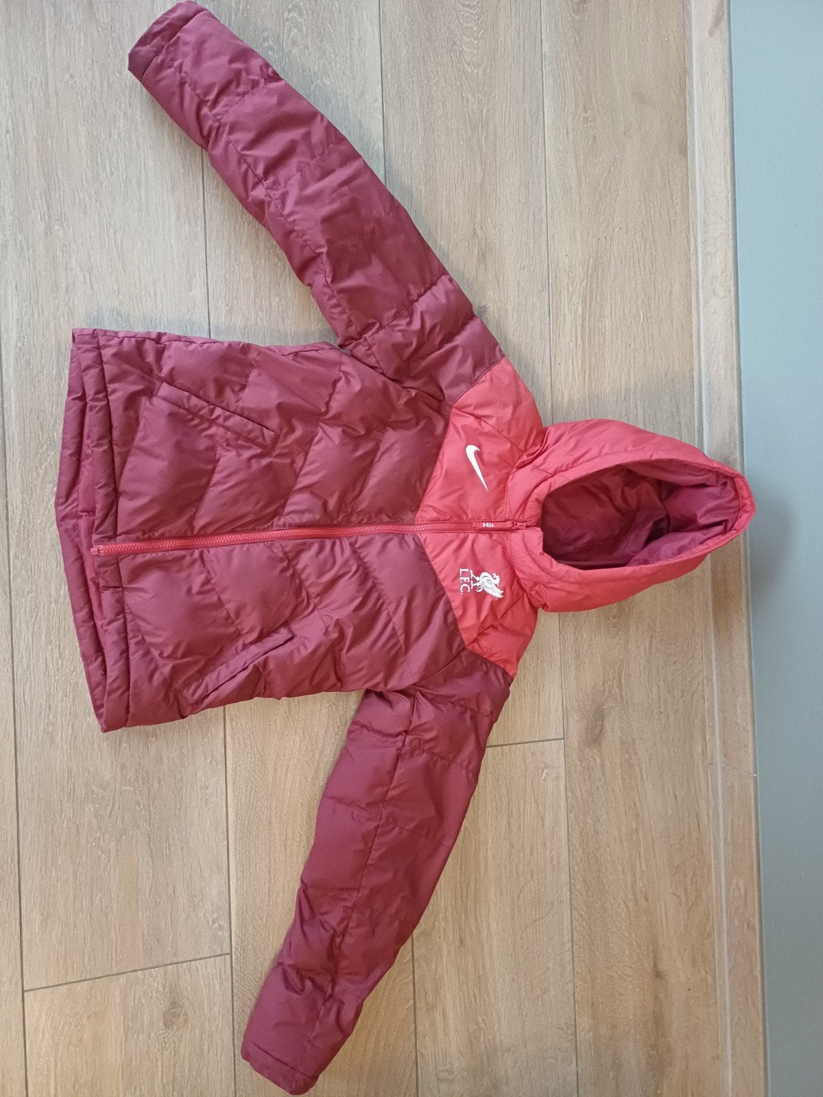 Nike Liverpool jas maat 147-158), Ophalen of Verzenden, Zo goed als nieuw