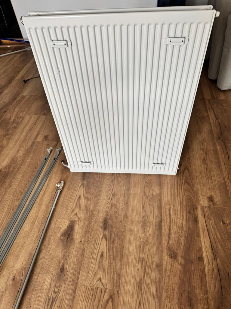 radiator type 21 met afmetingen 700x900, Doe-het-zelf en Verbouw, Verwarming en Radiatoren, Ophalen, Radiator, Nieuw, Minder dan 60 cm