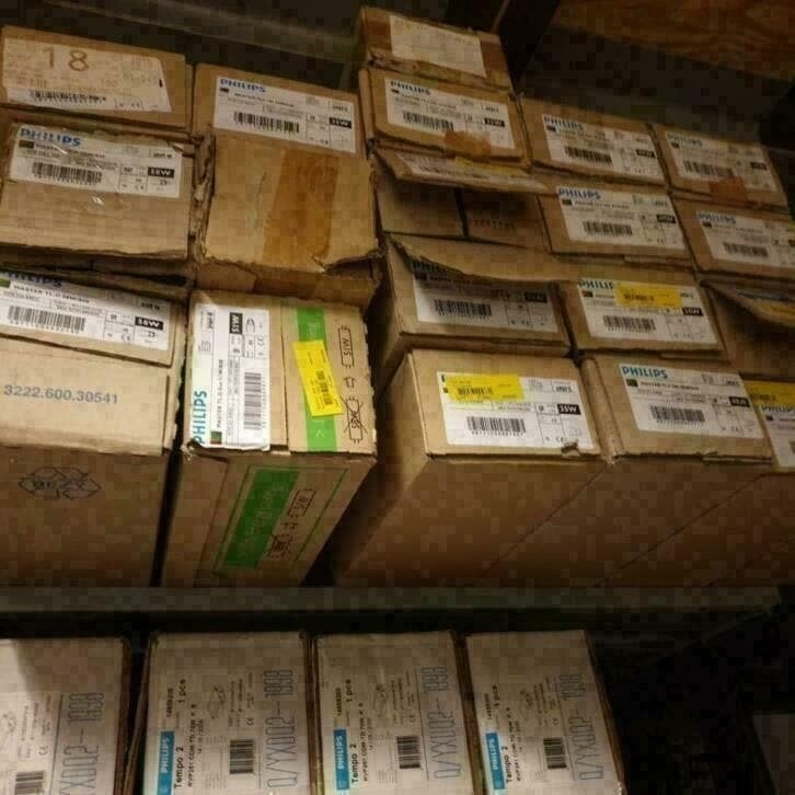 diverse dozen NIEUWE en GEBRUIKTE tl buizen 36 en 58 watt, Huis en Inrichting, 30 tot 60 watt, Led-lamp, Nieuw, E27 (groot)