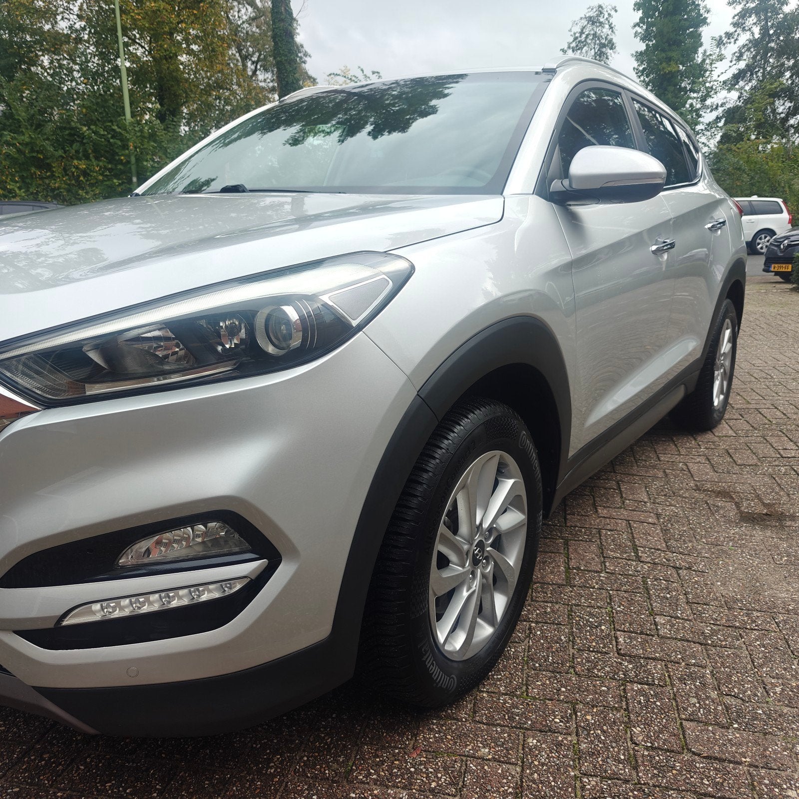 Hyundai Tucson Premium Leder!1.6 GDi 132pk 2016 Grijs, Auto's, Voorwielaandrijving, Bluetooth, 1591 cc, 4 cilinders
