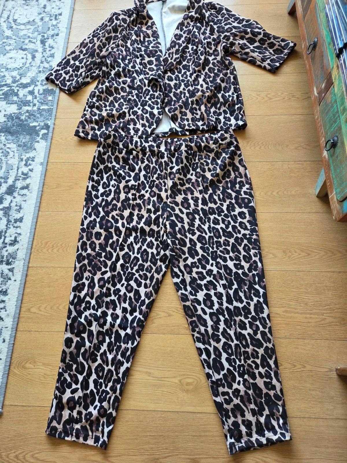 Broek met jasje luipaard print maat XXL, Kostuum of Pak, Bruin, Maat 46/48 (XL) of groter, Ophalen of Verzenden