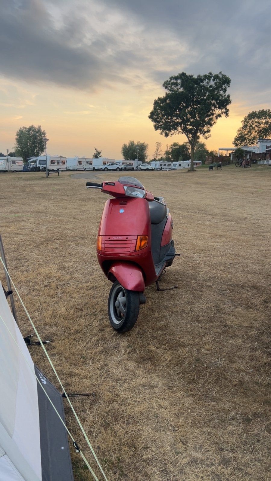 Skr 172 met papieren van overheid, Fietsen en Brommers, Scooters | Piaggio, Ophalen, Zo goed als nieuw, Tweetakt, Overige modellen