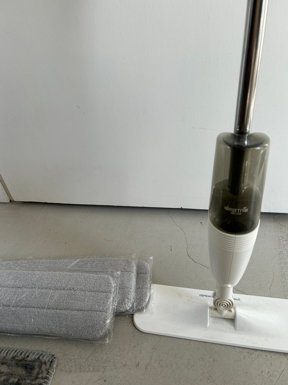 Nieuwe spuitmop met 4 dweilen, Ophalen of Verzenden