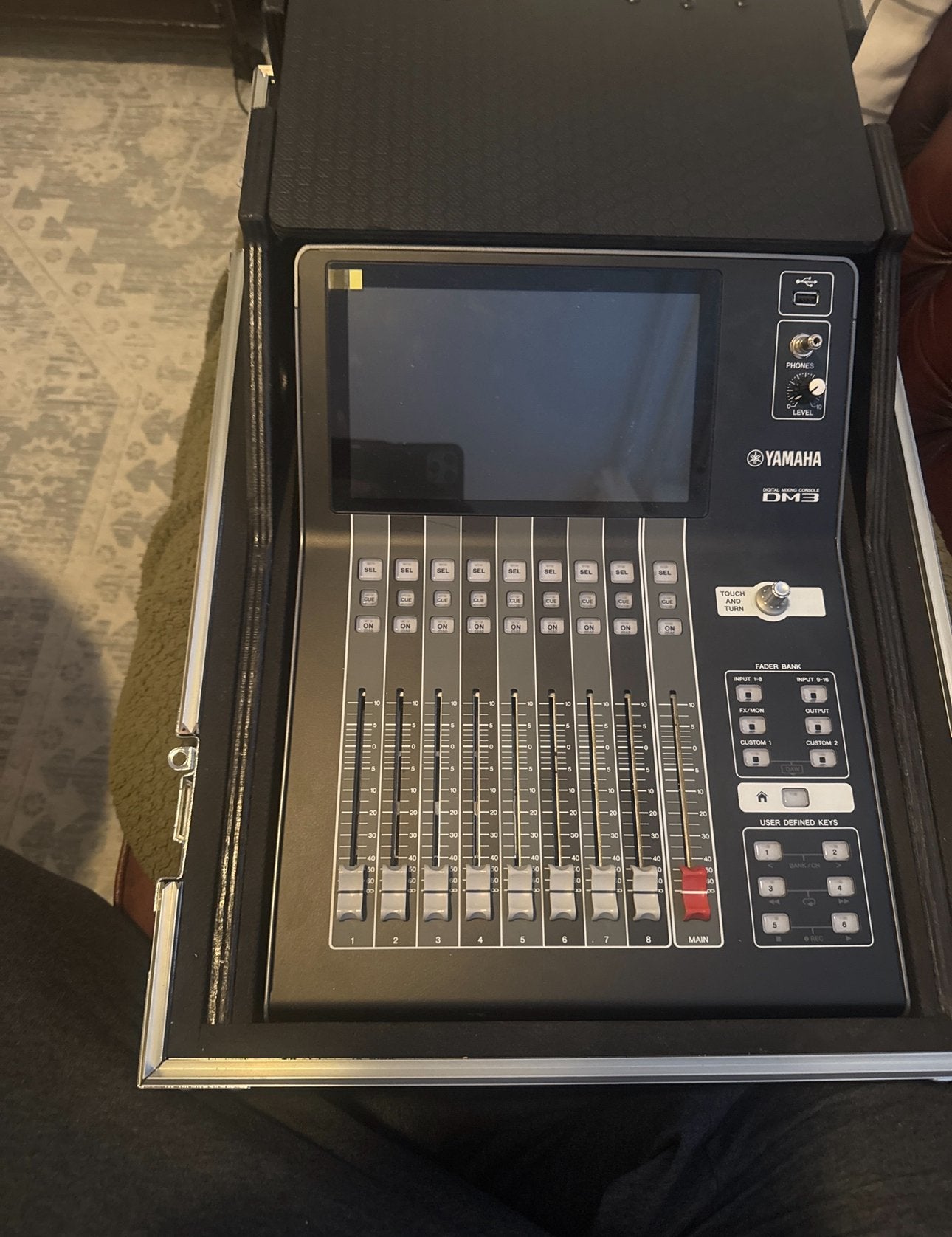 Yamaha dm3s met flightcase, Ophalen, Zo goed als nieuw, 20 kanalen of meer