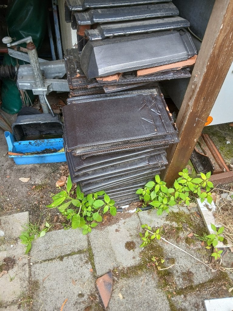 gratis dakpannen, Steen of Klei, Zwart, Ophalen of Verzenden, Zo goed als nieuw
