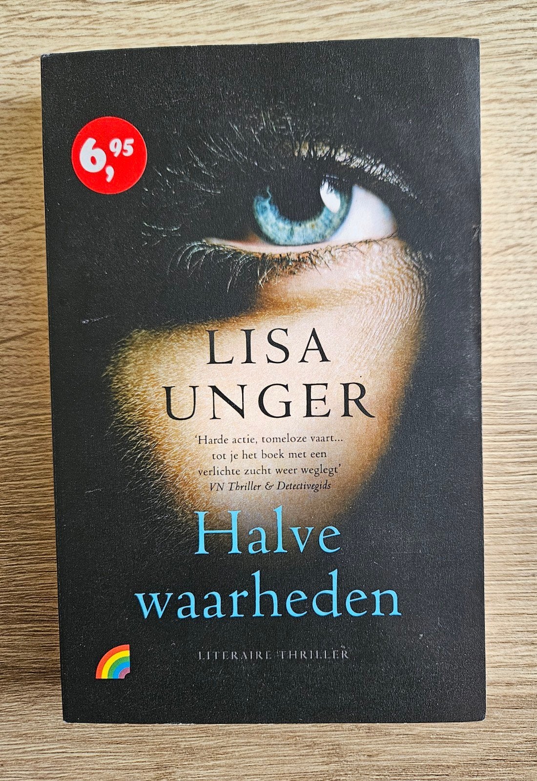 Lisa Unger - Halve waarheden, Gelezen, Ophalen of Verzenden, Lisa Unger
