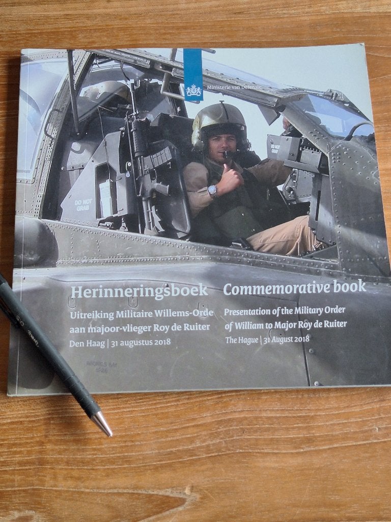 Herinneringsboek uitreiking  Willems-Orde Roy de Ruiter, Ophalen of Verzenden, Tweede Wereldoorlog, Zo goed als nieuw, Overige onderwerpen