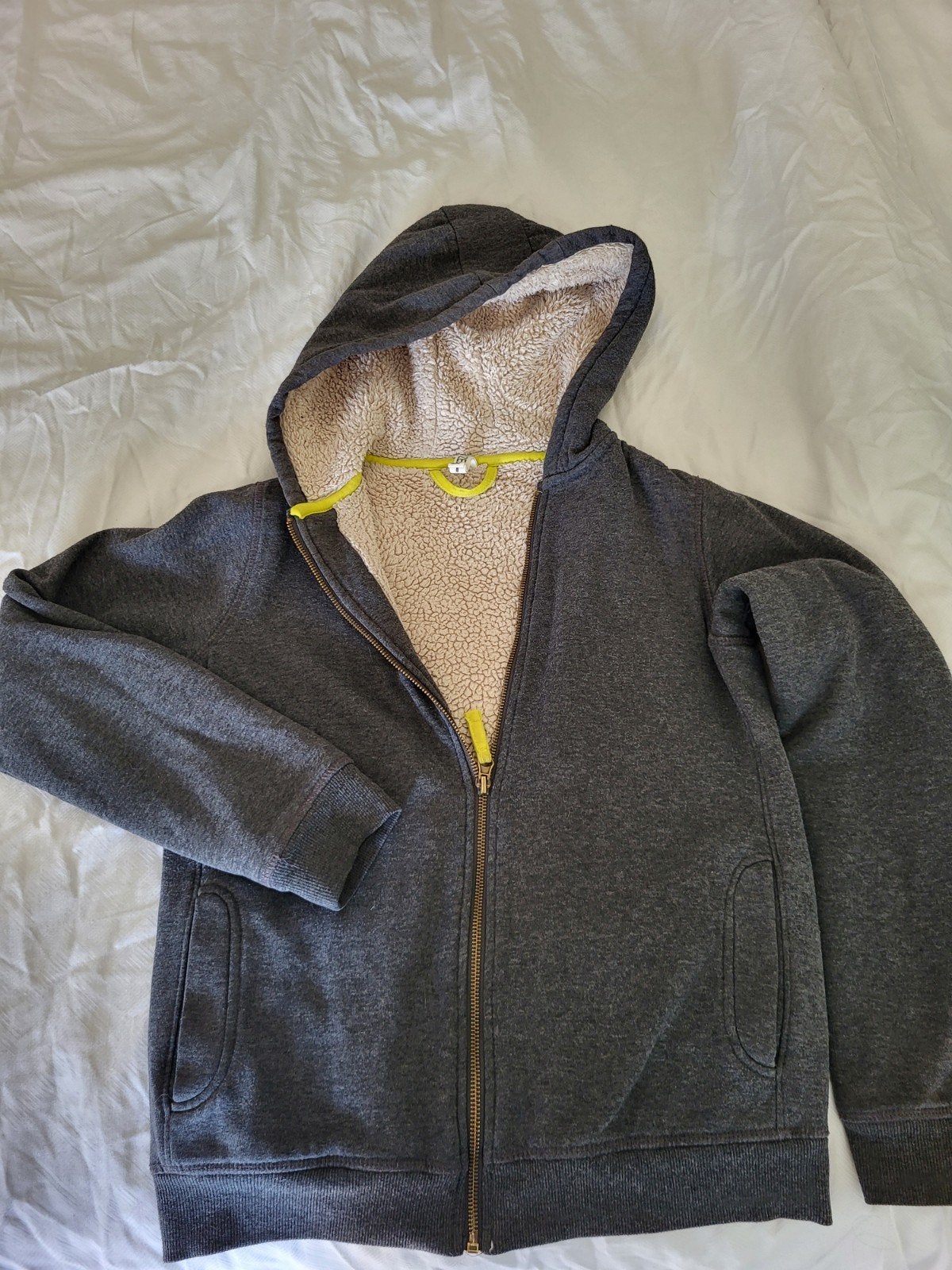 Hema Vest met capuchon en teddy voering - Maat 158/164, Gebruikt, Trui of Vest, Ophalen of Verzenden, Hema
