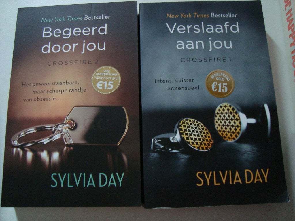 Sylvia day - begeerd door jou- verslaafd aan jou, Ophalen of Verzenden, Zo goed als nieuw
