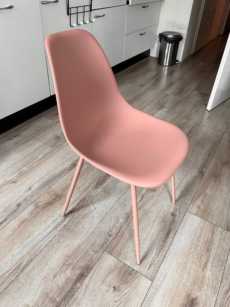 Zalmroze stoel, Huis en Inrichting, Stoelen, Ophalen, Overige kleuren, Zo goed als nieuw, Eén