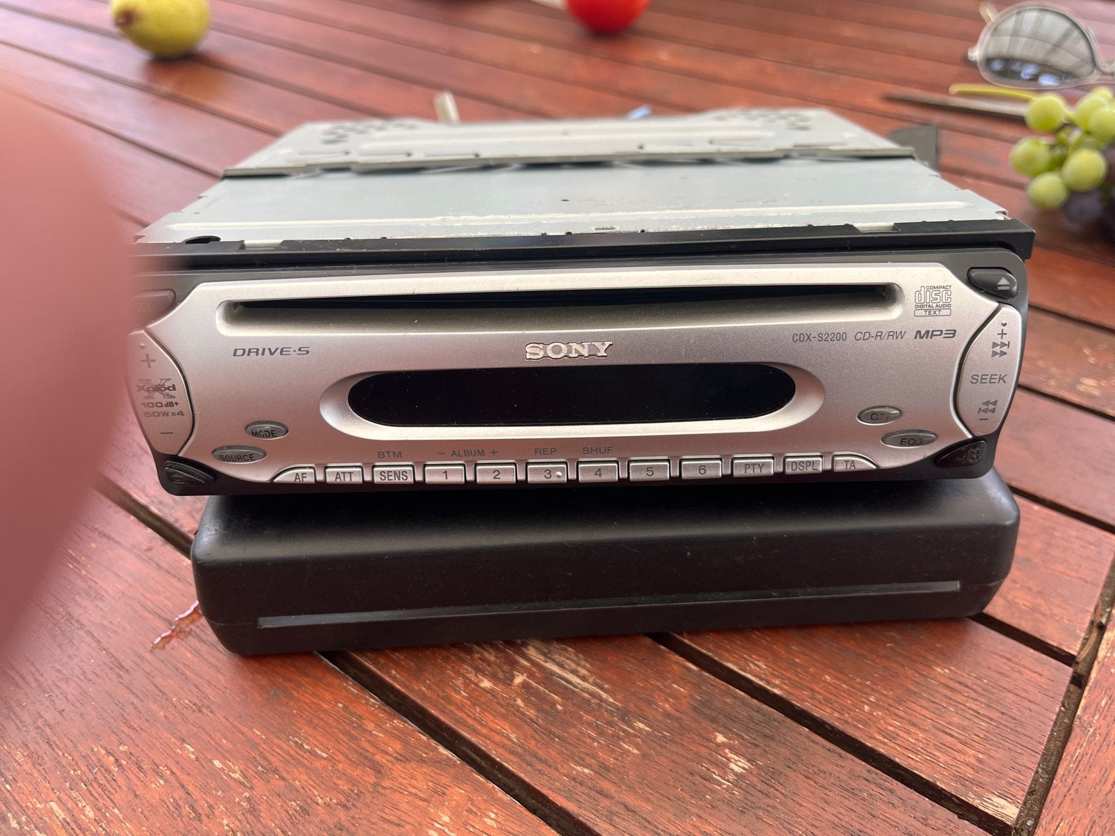 Sony CDX-S2200 CD/MP3 Speler voor in de auto, Auto diversen, Ophalen of Verzenden, Gebruikt