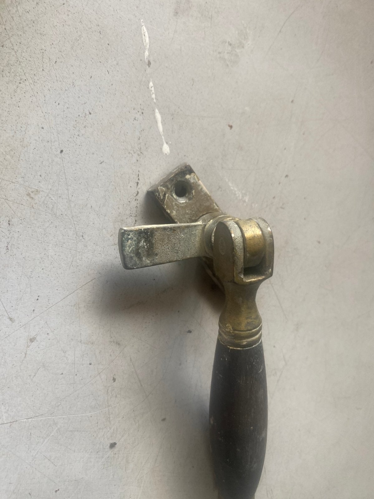 Handgeep, Verzamelen, Speldjes, Pins en Buttons, Ophalen of Verzenden, Zo goed als nieuw, Overige onderwerpen