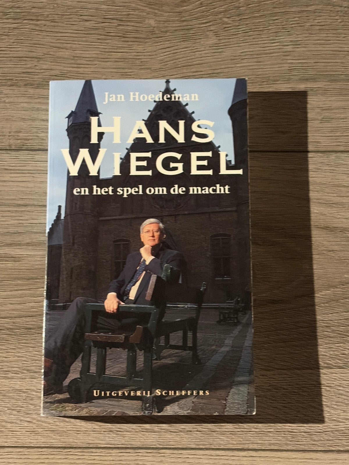 Hans Wiegel en het spel om de macht - Jan Hoedeman, Boeken, Ophalen of Verzenden, Gelezen, Politiek en Staatkunde, Nederland
