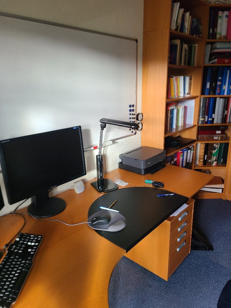 Hoek bureau in prachtige staat, beuken van Ikea Billy serie, Ophalen, Gebruikt, Hoekbureau, IKEA