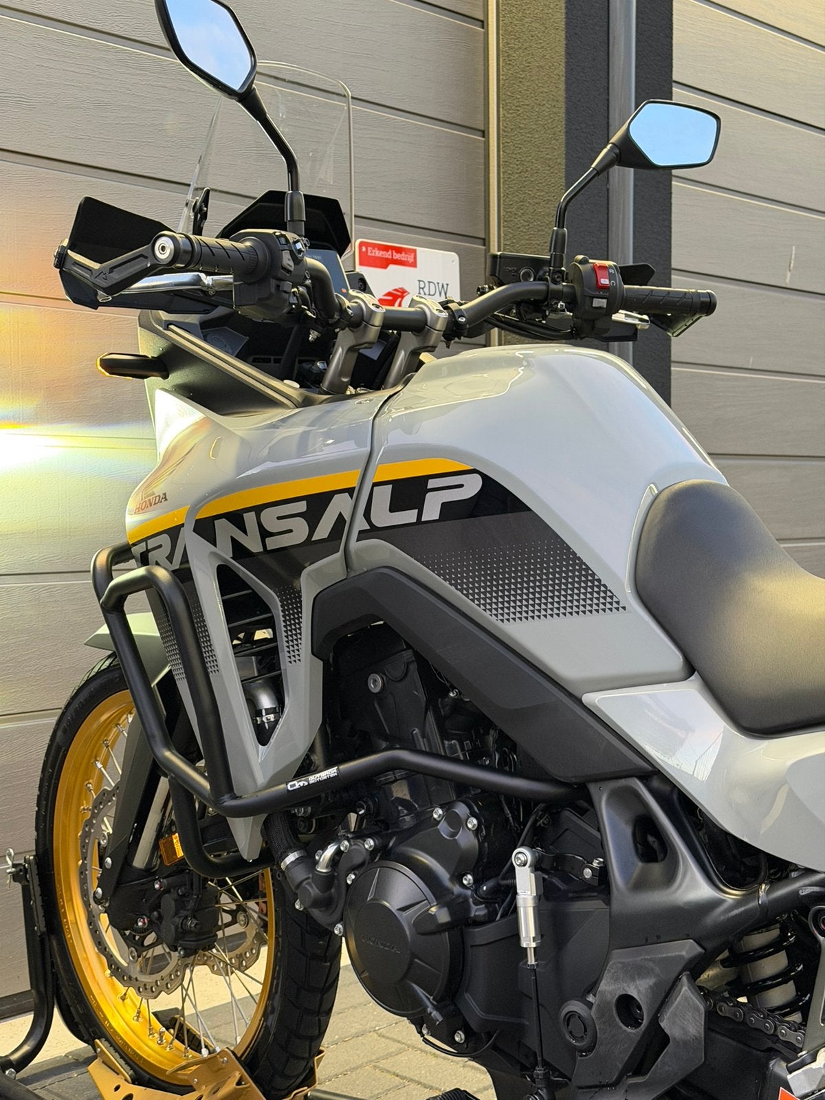 Honda Transalp XL750 Quickshifter, Motoren, ABS, Cco@honda-eu.com, 2 cilinders, Occasion