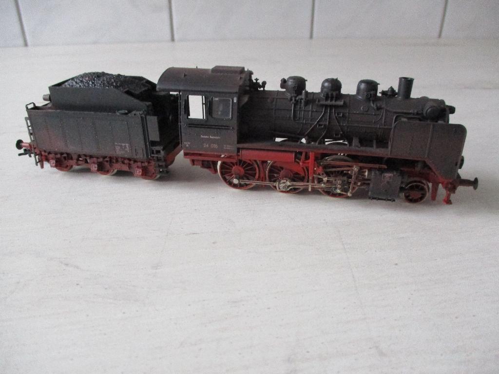 Fleischmann Stoomlok 24 016 DB no 4142, Hobby en Vrije tijd, Modeltreinen | H0, Ophalen, Fleischmann, Zo goed als nieuw, Analoog