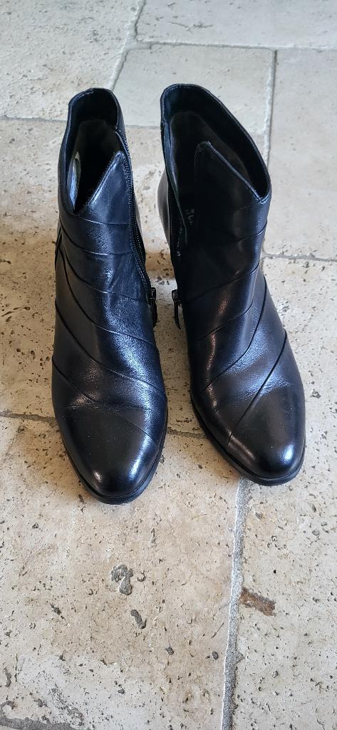 Leren enkellaarzen nieuw, Kleding | Dames, Schoenen, Nieuw, Lage of Enkellaarzen, Zwart, Ophalen of Verzenden