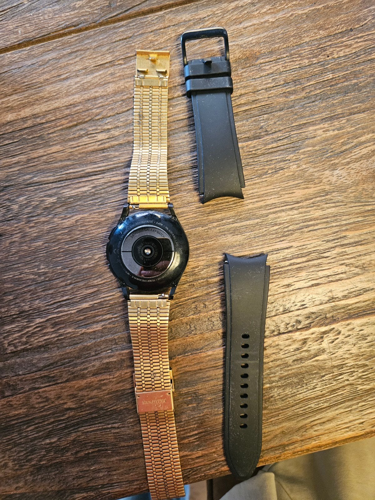 Samsung Galaxy Watch 4 Classic - Zwart met extra bandjes, Gebruikt, Zwart, Ophalen of Verzenden, Samsung
