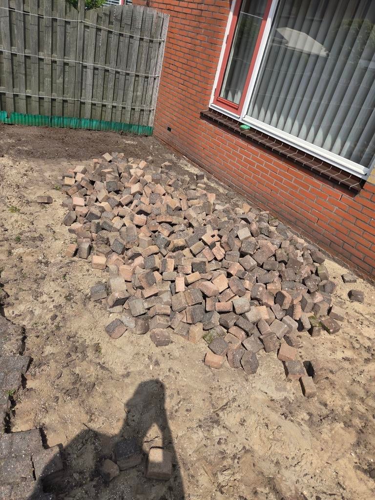 Gratis af te halen betonklinkers/straatklinkers Tuin! 35m2, Ophalen of Verzenden, Gebruikt, Overige typen