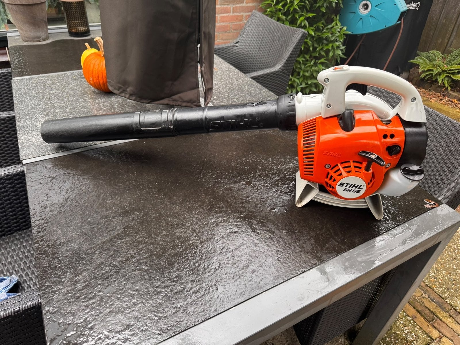 Stihl SH 56 bladblazer/bladzuiger met versnipperfunctie, Tuin en Terras, Ophalen, Benzine, Handgedragen, Zo goed als nieuw