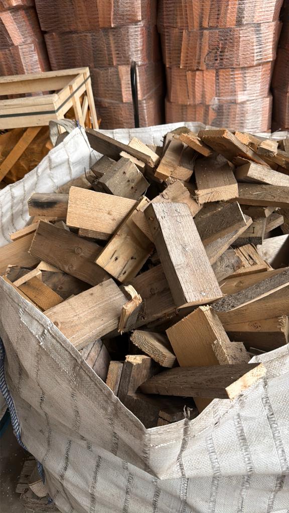 2 kuub hout voor maar €80,—, Minder dan 3 m³, Ophalen