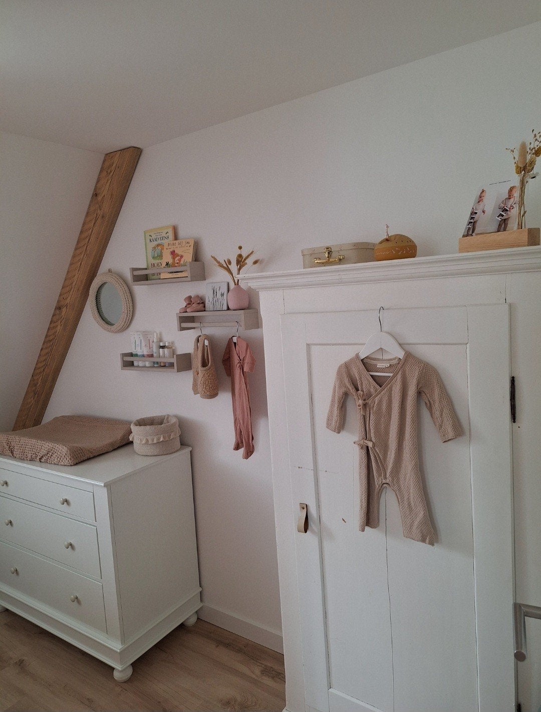 Landelijke witte commode, Ophalen, Gebruikt, 50 tot 70 cm, 100 cm of meer