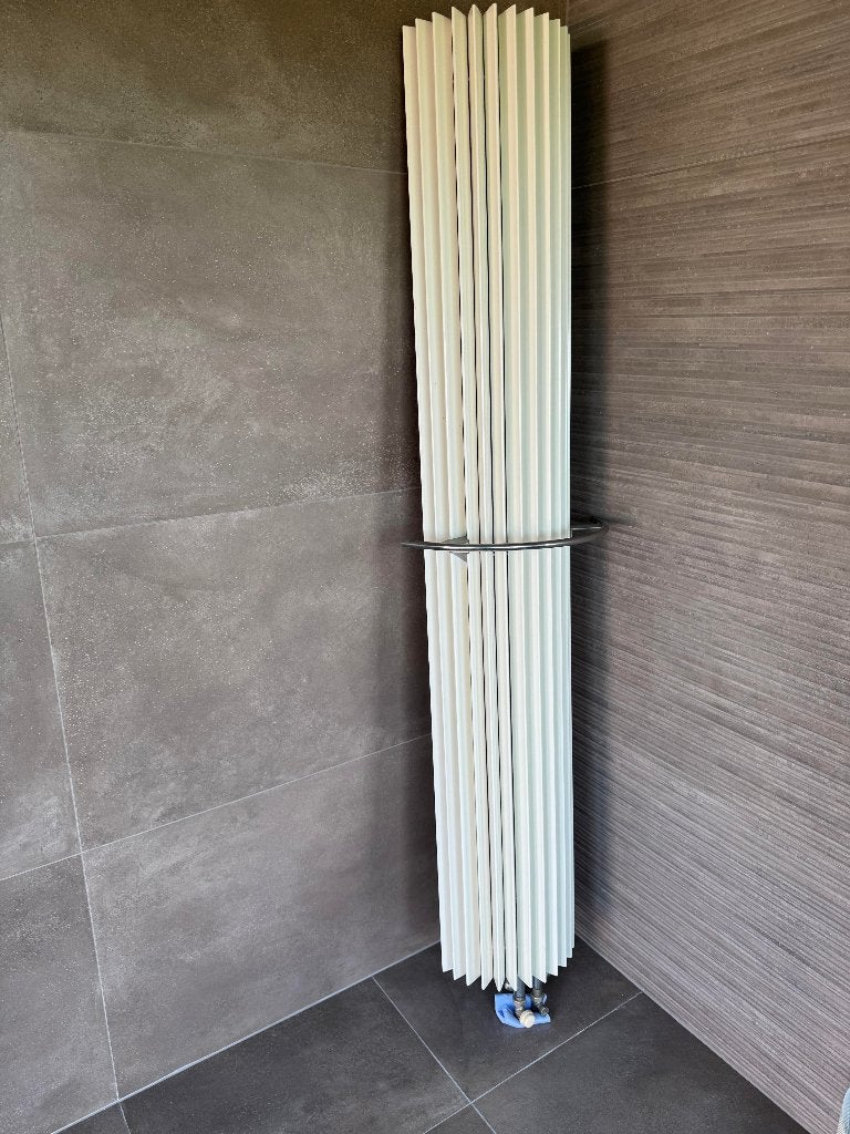 Radiator design showroommodel Circo Wand H180, Doe-het-zelf en Verbouw, Verwarming en Radiatoren, Ophalen, Radiator, Nieuw, Minder dan 60 cm