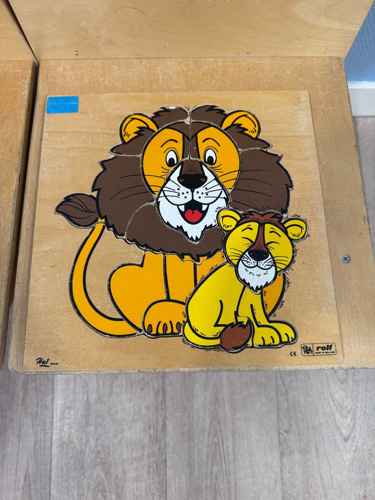 Rolf houten puzzels: Leeuw en Kangoeroe, Kinderen en Baby's, Speelgoed | Kinderpuzzels, Ophalen, 2 tot 4 jaar, Gebruikt, Van hout