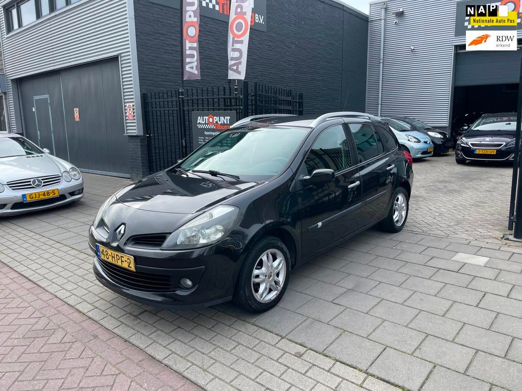 Renault Clio Estate 1.2 TCE Dynamique 2e Eigenaar! Trekhaak, Voorwielaandrijving, Gebruikt, 4 cilinders, 1095 kg