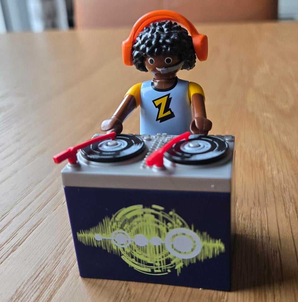 Playmobil DJ 'Z' 5377 - Deejay met draaitafel, Ophalen of Verzenden, Zo goed als nieuw, Complete set