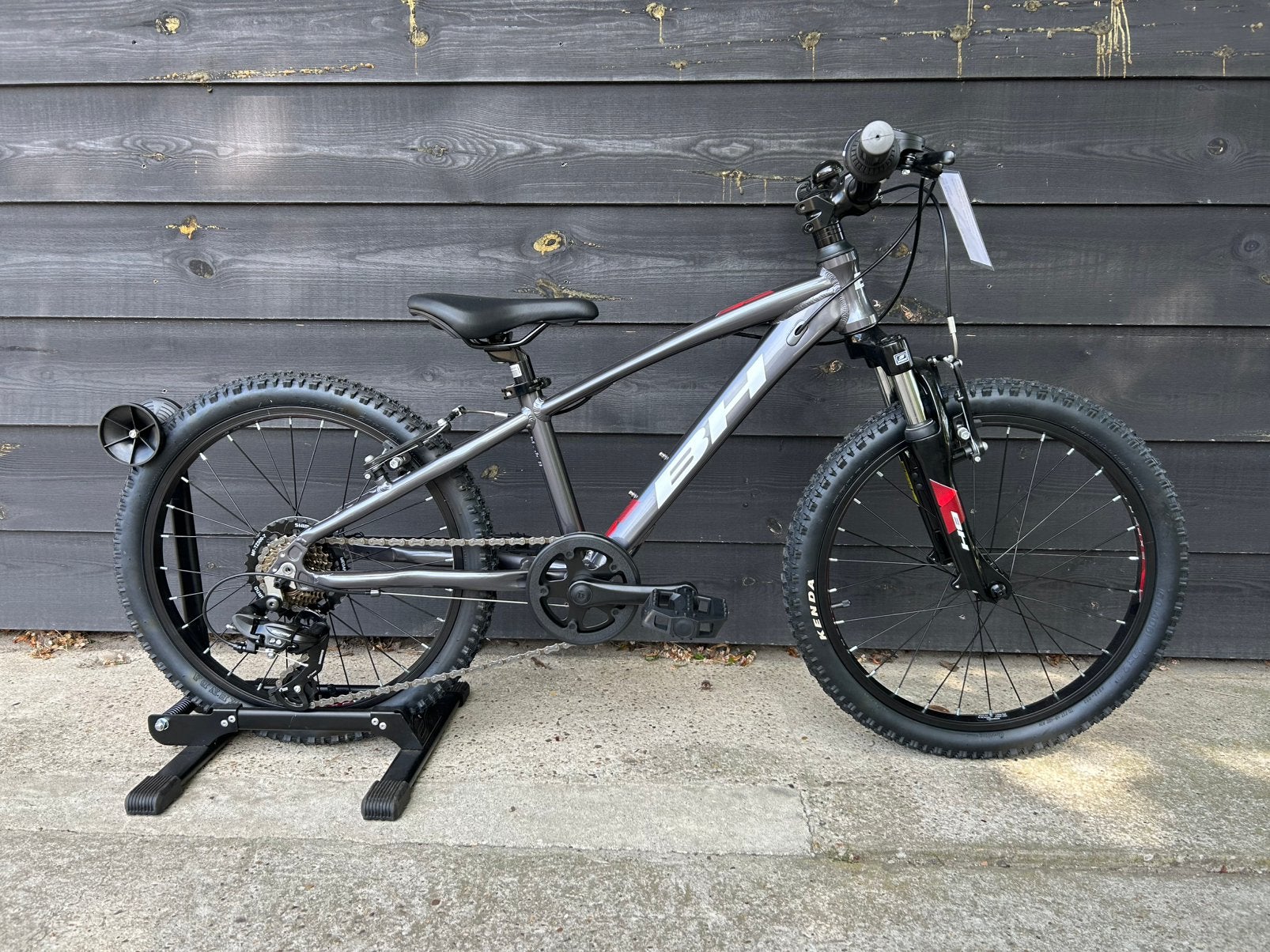 BH Expert Junior 20 inch kindermountainbike, Ophalen, Nieuw, Velgrem, 20 inch of meer