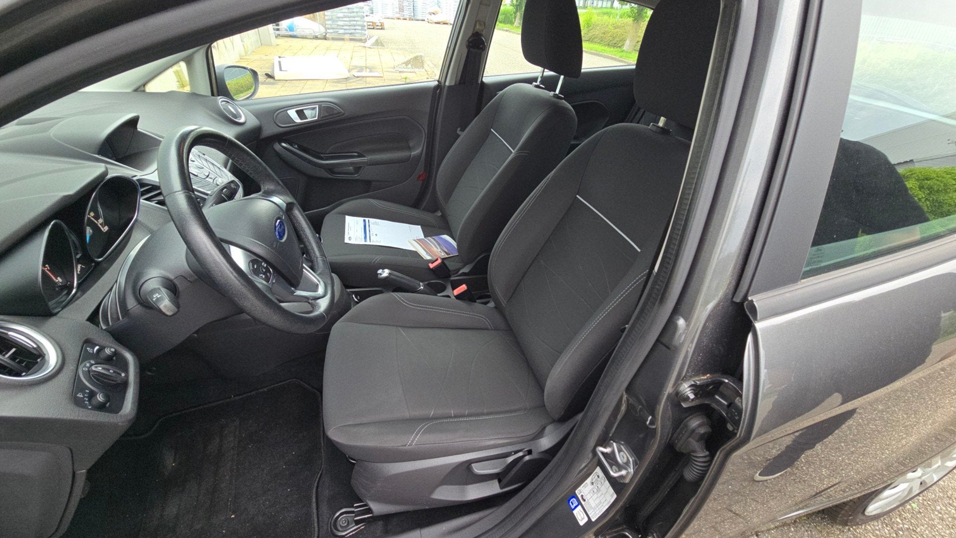 Foto 16 van Ford Fiesta 1.0 Style