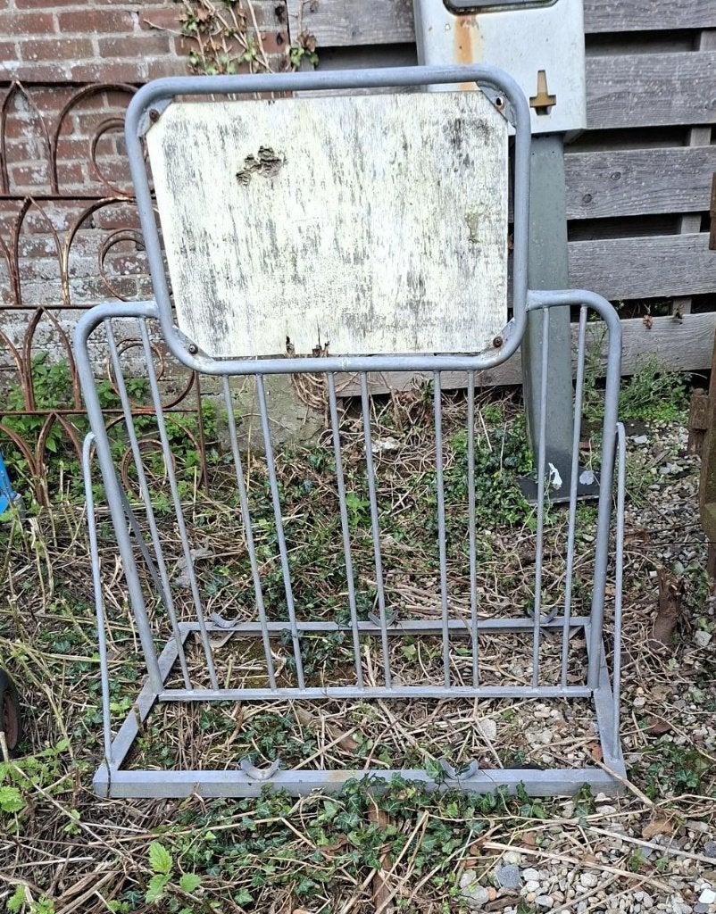 Stevig fietsenrek voor buiten - Gebruikt, Ophalen, Gebruikt